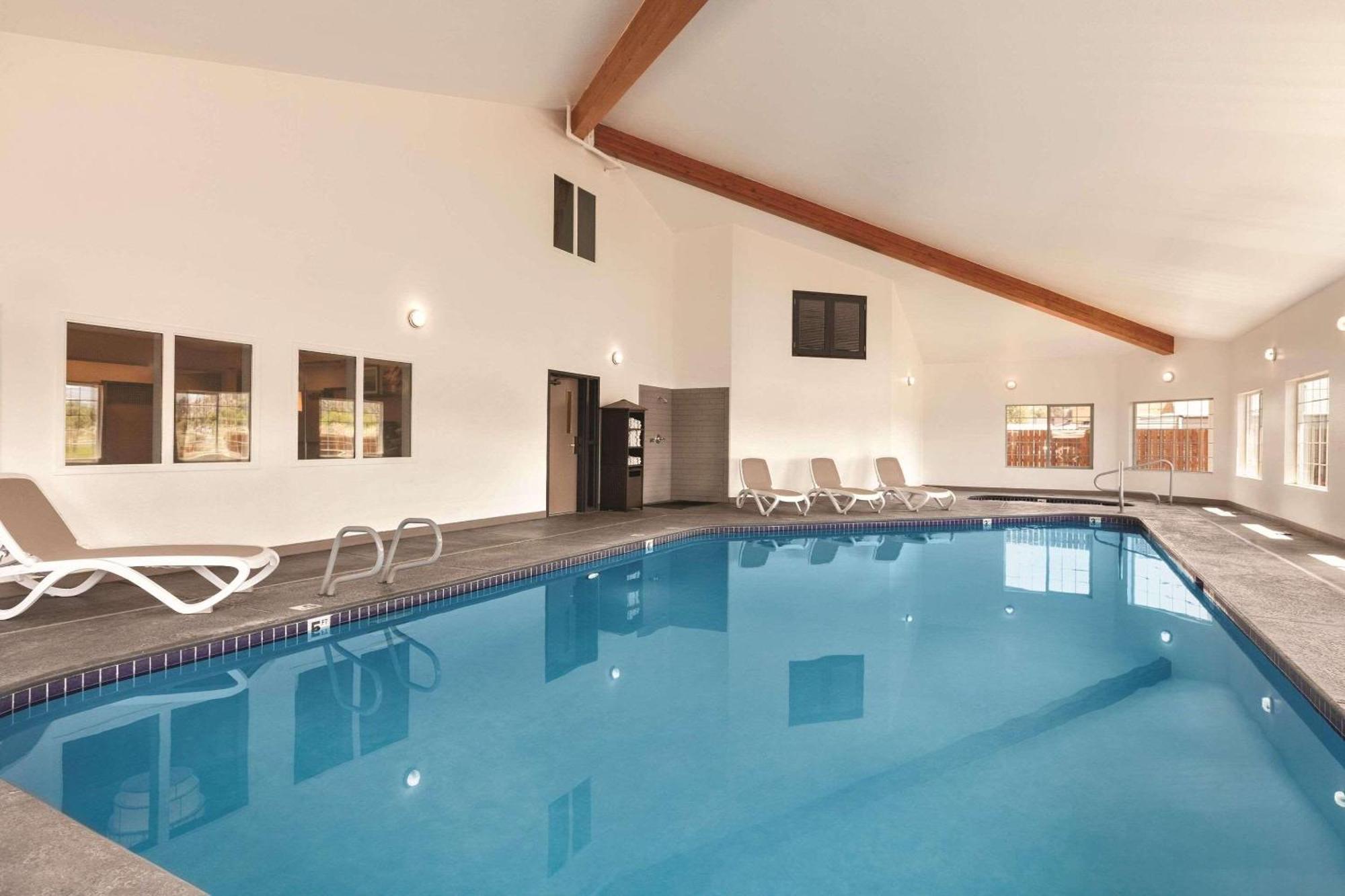Country Inn & Suites By Radisson, Prineville, Or Екстер'єр фото